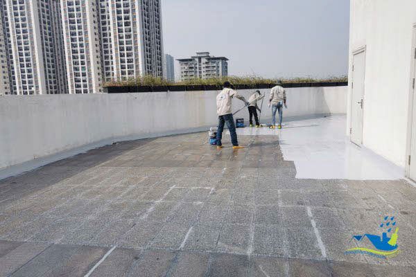 Thi công sơn chống thấm gốc Acrylic kết hợp lưới thủy tinh trên sân thượng