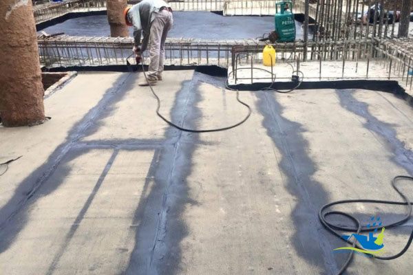Chống thấm tầng hầm bằng màng khò Bitum